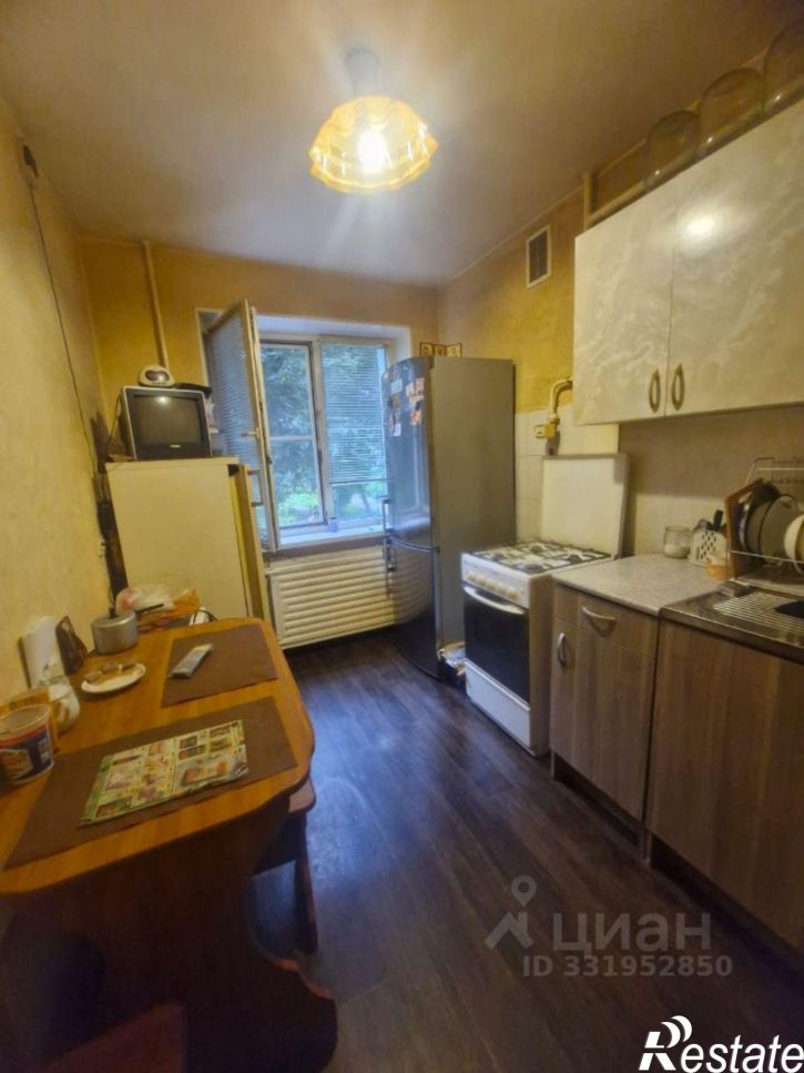 2-комн квартира ул Степана Злобина, 15,  д. 15