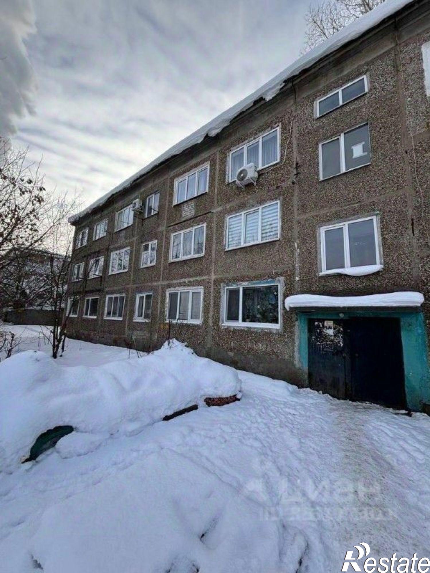 Купить комнату за 900 000 рублей на улица Новожёнова, 7/1