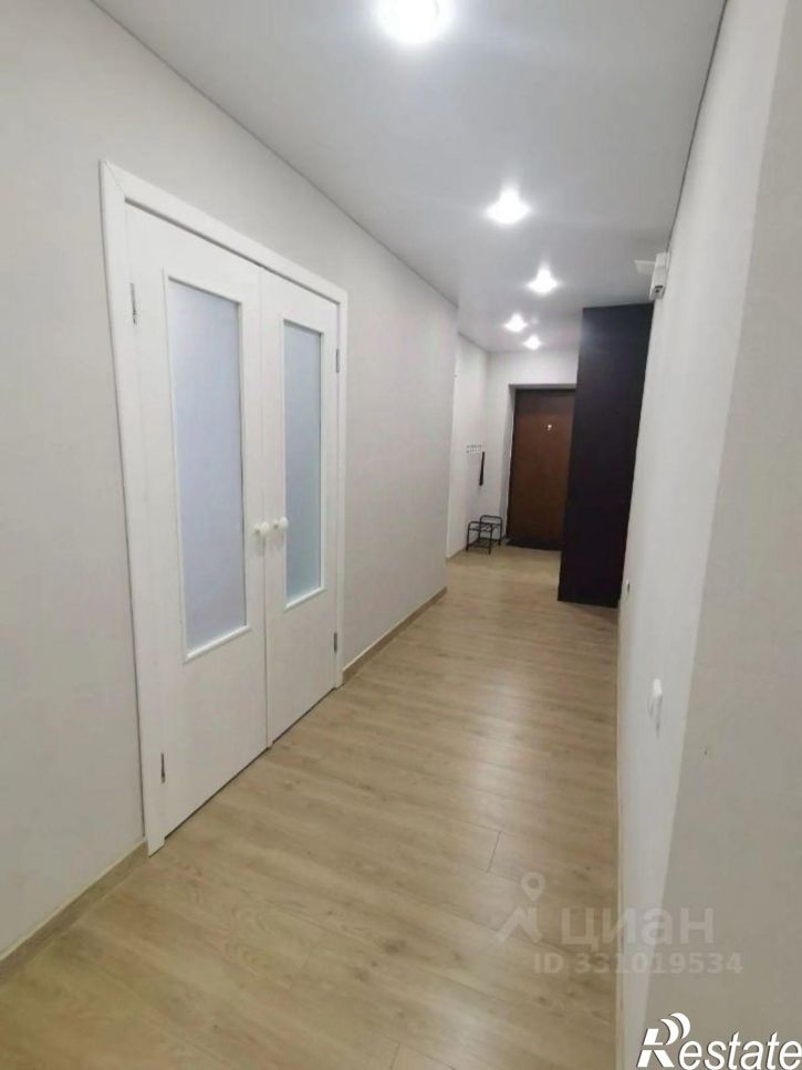 3-комн квартира Интернациональная улица, 19,  д. 19
