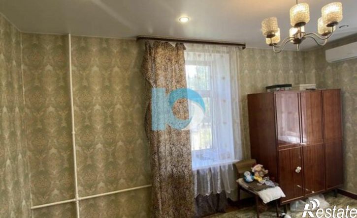 4-комн квартира ул Конституции, 13,  д. 13