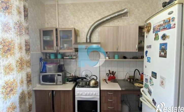 4-комн квартира ул Конституции, 13,  д. 13