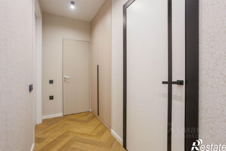 3-комн квартира ул Бехтерева, 10,  д. 10