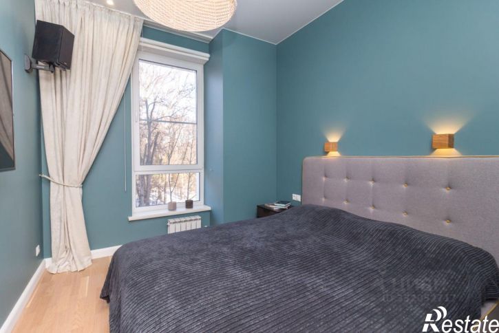 4-комн квартира ул Рихарда Зорге, 75а,  д. 75а