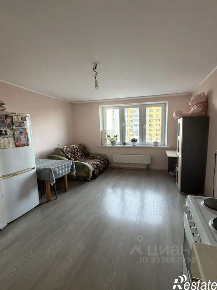 1-комн квартира Яркий б-р, 9,  д. 9