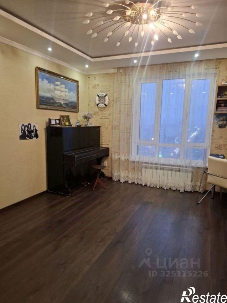 4-комн квартира ул Российская, 60,  д. 60