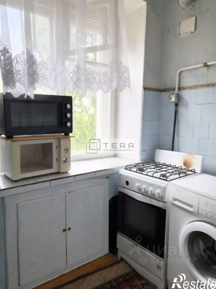 2-комн квартира ул Владивостокская, 13 1,  д. 13 1,  к. 1
