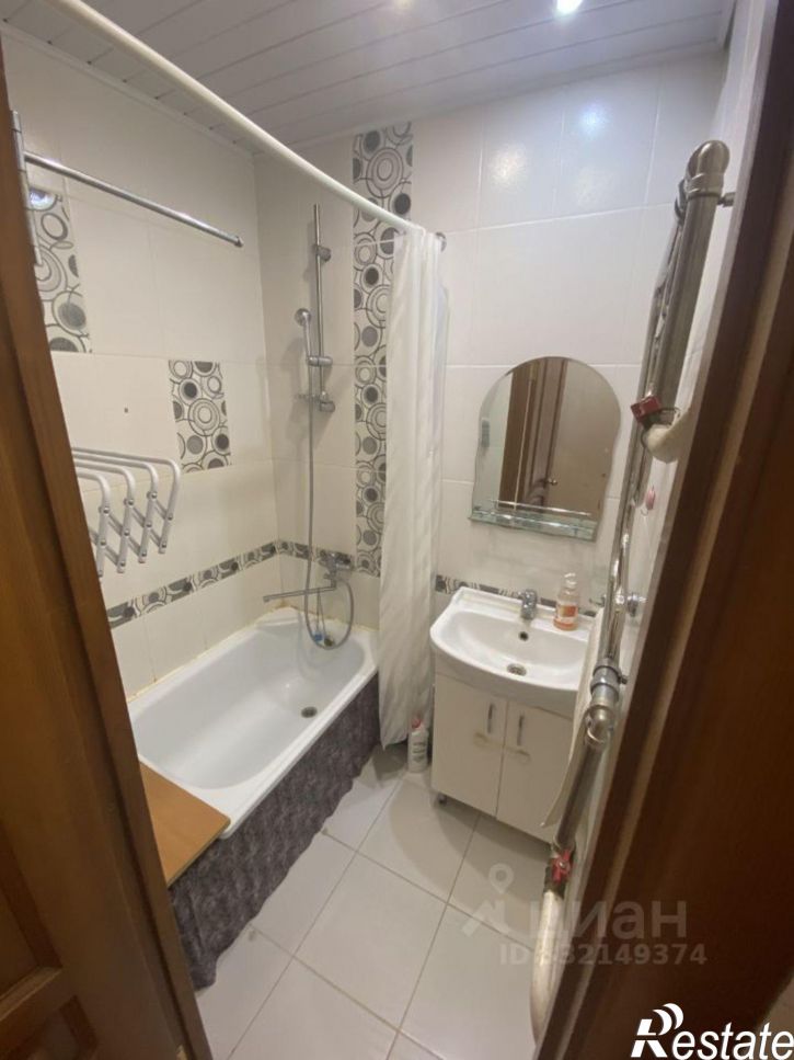 2-комн квартира ул Рихарда Зорге, 54,  д. 54