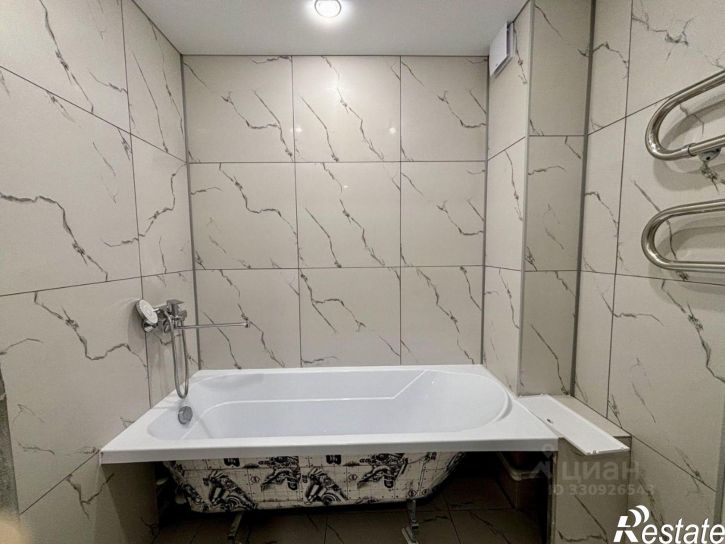 3-комн квартира ул Летчика Кобелева, 1,  д. 1
