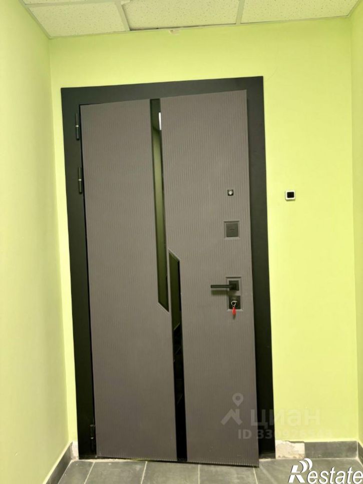 3-комн квартира ул Летчика Кобелева, 1,  д. 1