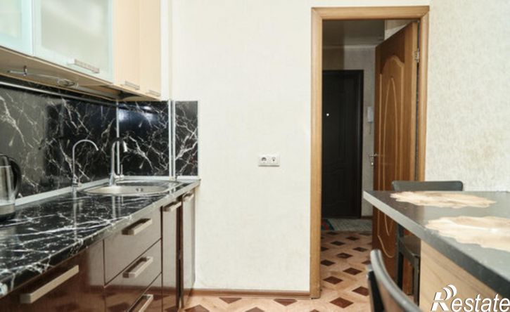 3-комн квартира ул Муксинова, 11,  д. 11