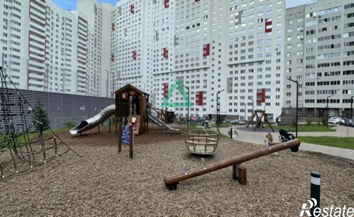 3-комн квартира ул Менделеева, 126,  д. 126