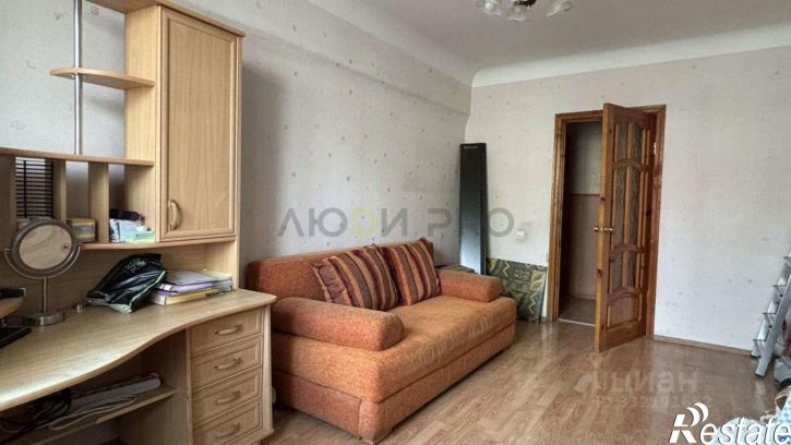 2-комн квартира пр-кт Октября, 11,  д. 11