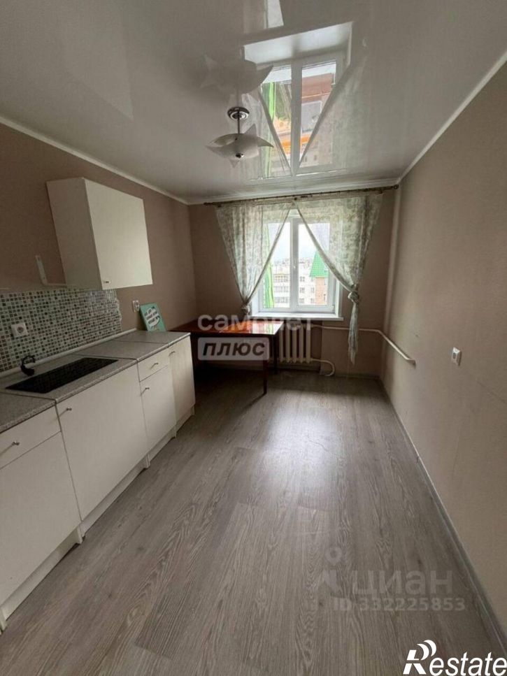 3-комн квартира ул Ахметова, 318/1,  д. 318/1