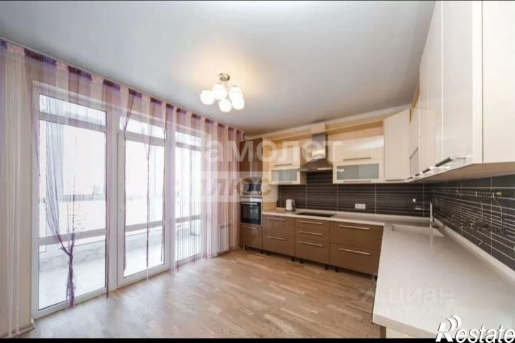 3-комн квартира ул Рихарда Зорге, 63/5,  д. 63/5