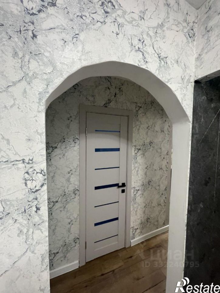 2-комн квартира ул Российская, 106/1,  д. 106/1