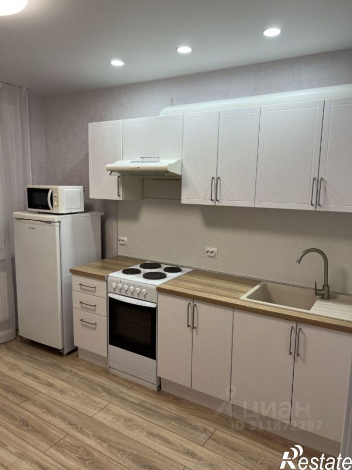 2-комн квартира ул Гази Загитова, 11/2,  д. 11/2