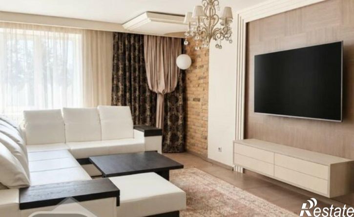 4-комн квартира ул Мира, 16,  д. 16