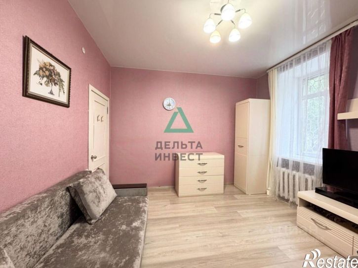 2-комн квартира ул Короленко, 1,  д. 1