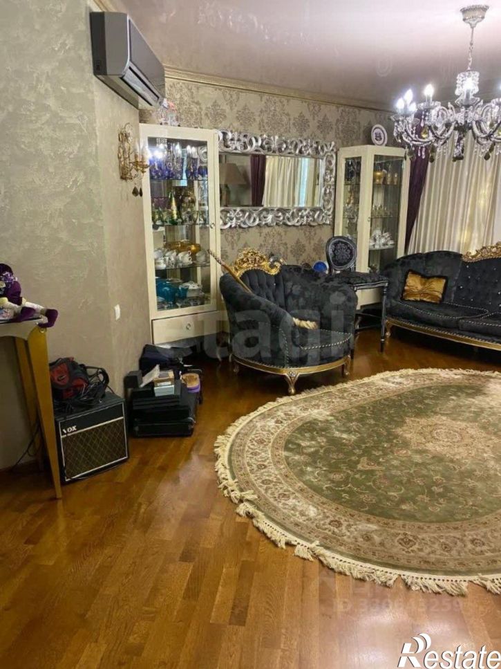 4-комн квартира ул Крупской, 8,  д. 8