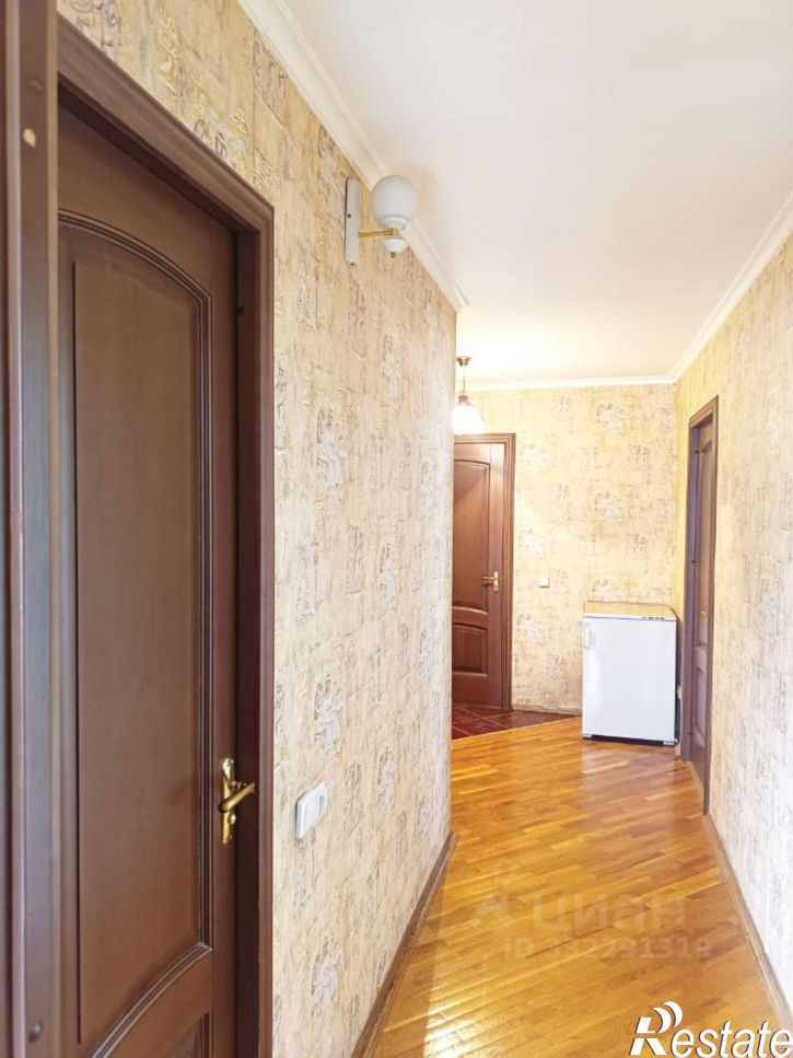 2-комн квартира пр-кт Октября, 12/2,  д. 12/2