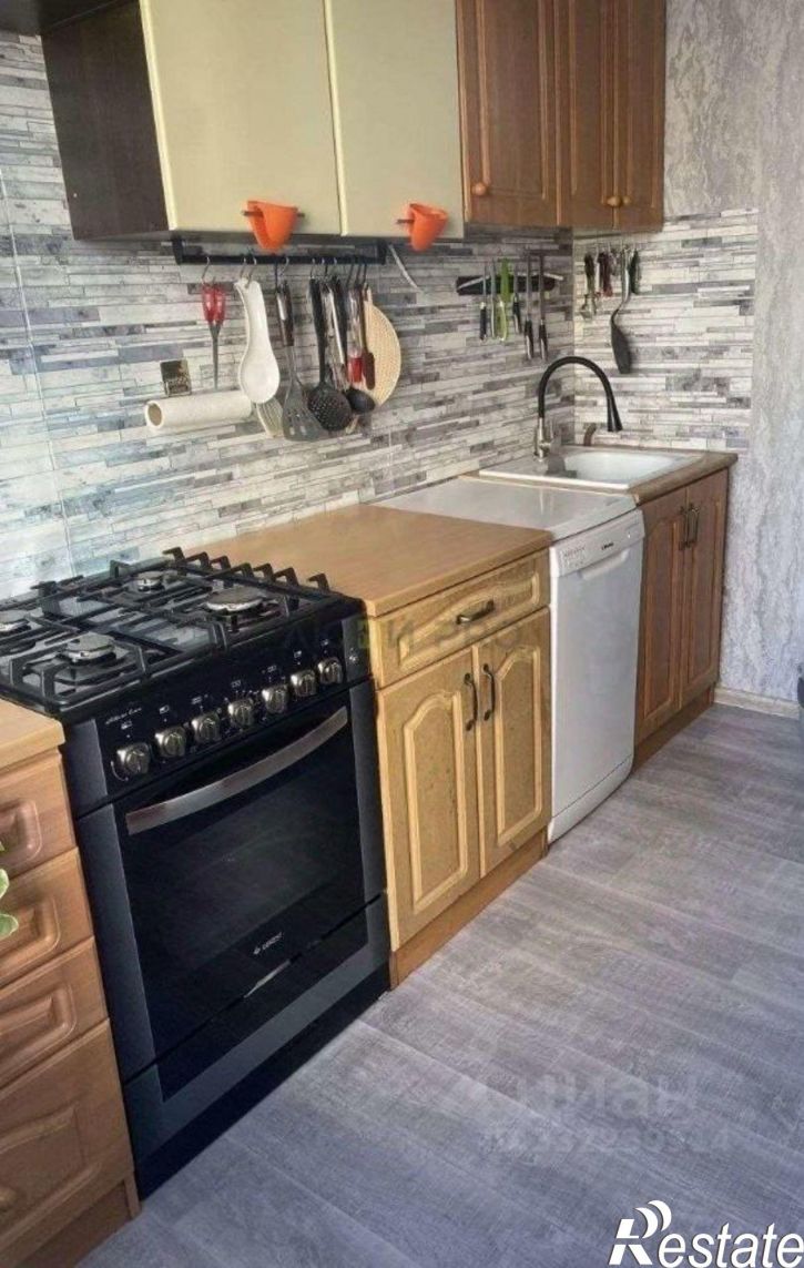 2-комн квартира ул Лесотехникума, 24,  д. 24