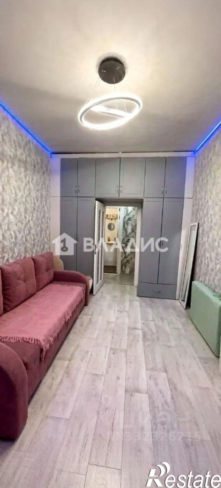 3-комн квартира пр-кт Октября, 9,  д. 9