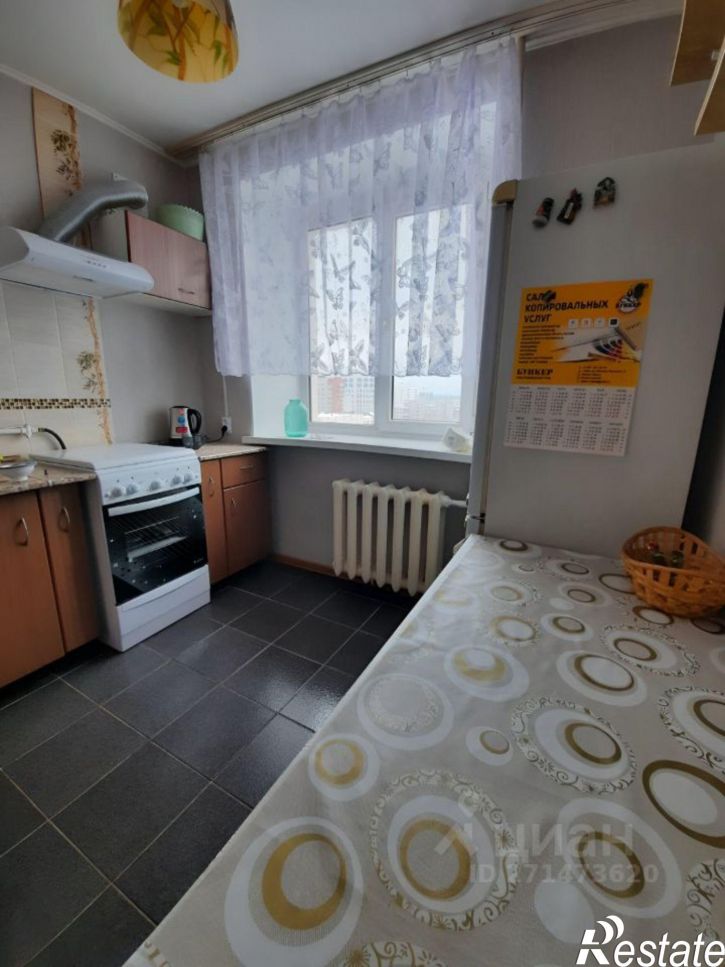 2-комн квартира ул Комарова, 18/1,  д. 18/1