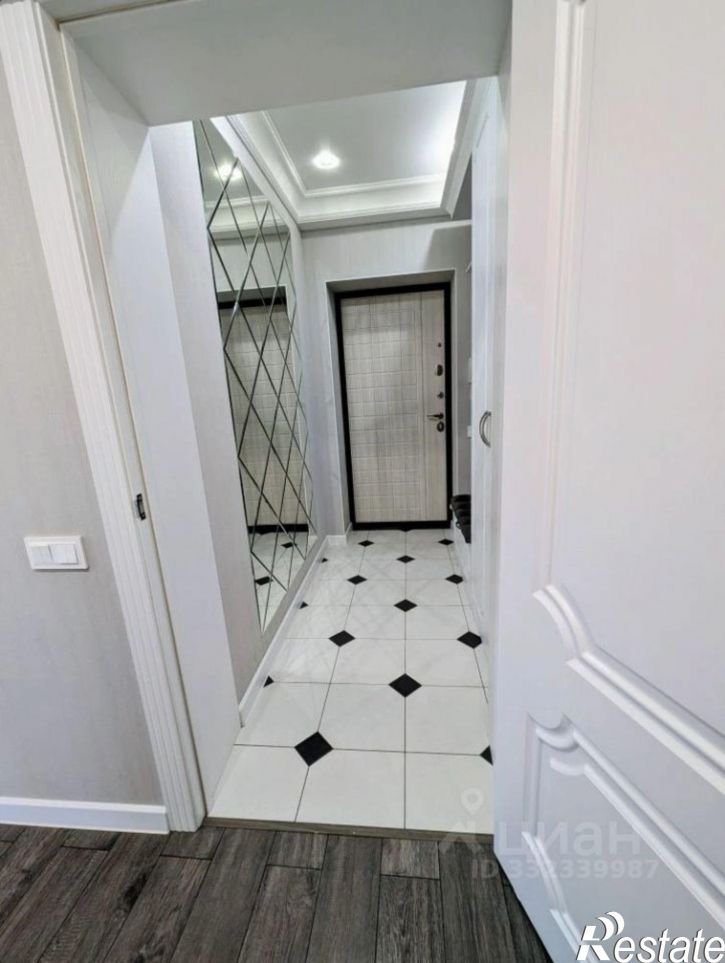 3-комн квартира ул Шмидта, 158/1,  д. 158/1
