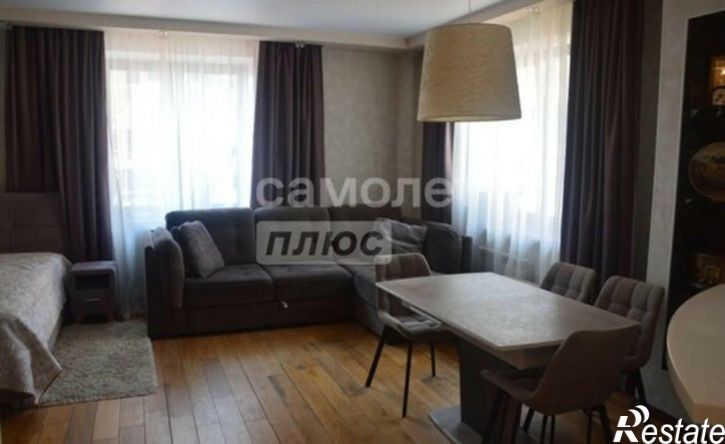 3-комн квартира ул Зайнаб Биишевой, 10,  д. 10