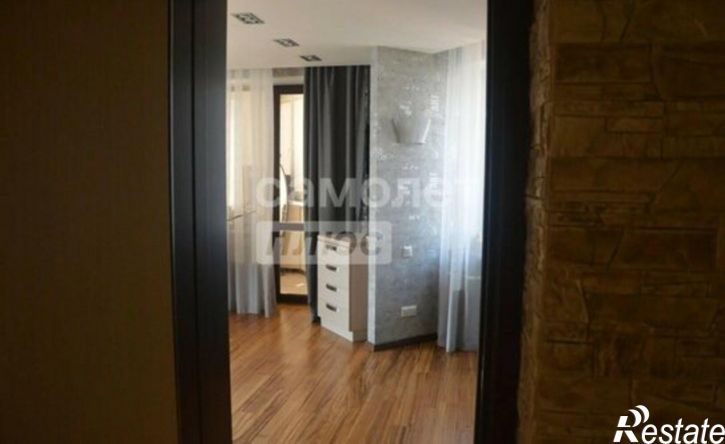 3-комн квартира ул Зайнаб Биишевой, 10,  д. 10