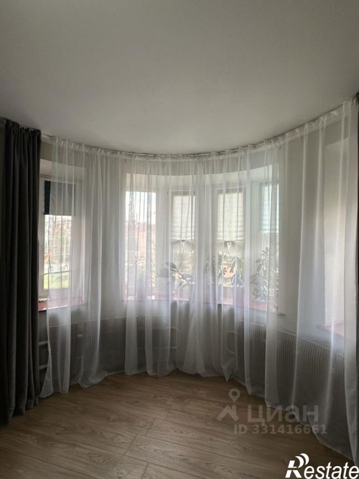 3-комн квартира ул Ферина, 4,  д. 4