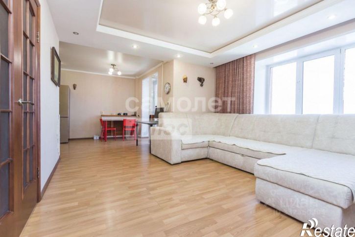 3-комн квартира б-р Баландина, 11,  д. 11