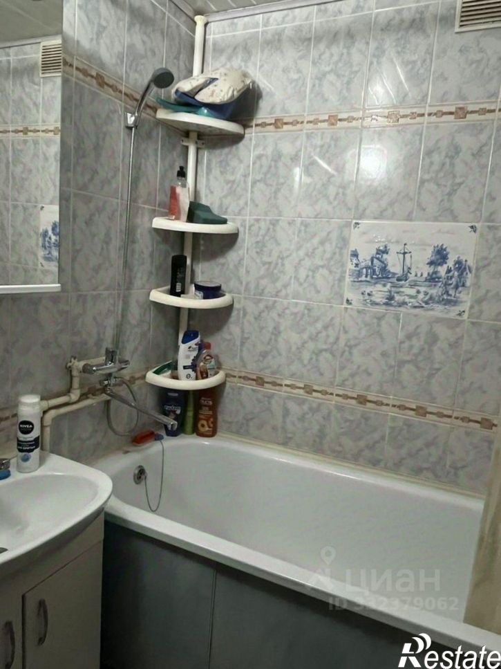 Комната ул Степана Кувыкина, 14,  д. 14