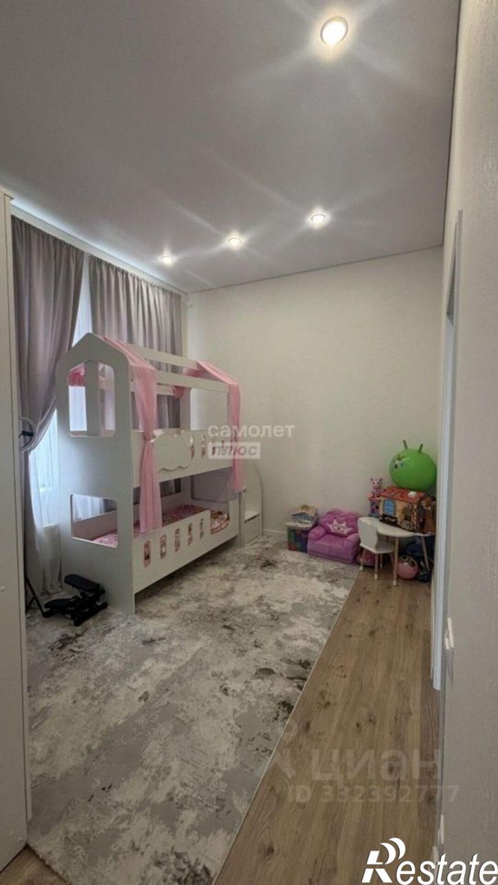 2-комн квартира ул Ивана Спатара, 6,  д. 6