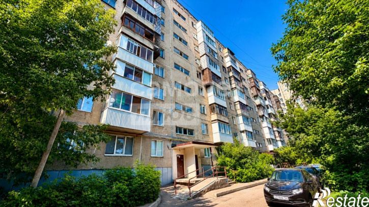 4-комн квартира ул Заводская, 8,  д. 8