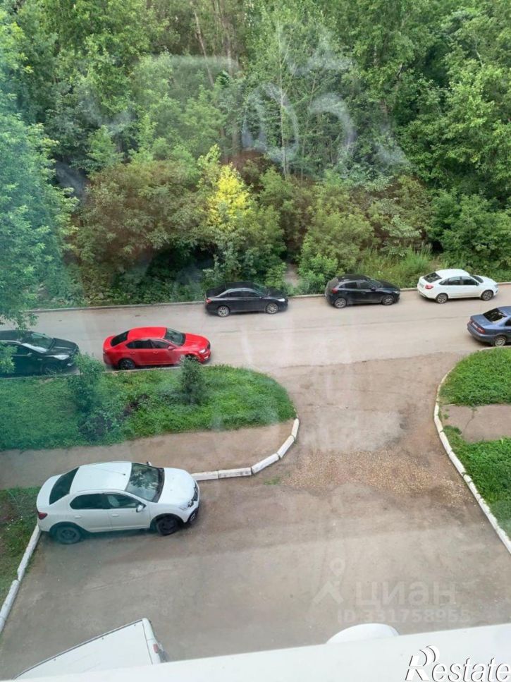 3-комн квартира ул Уфимское шоссе, 27/3,  д. 27/3