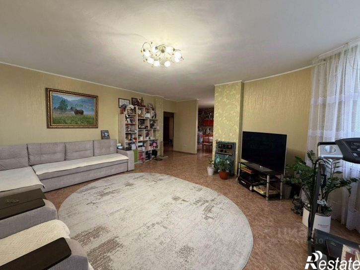 3-комн квартира ул Рихарда Зорге, 66/2,  д. 66/2