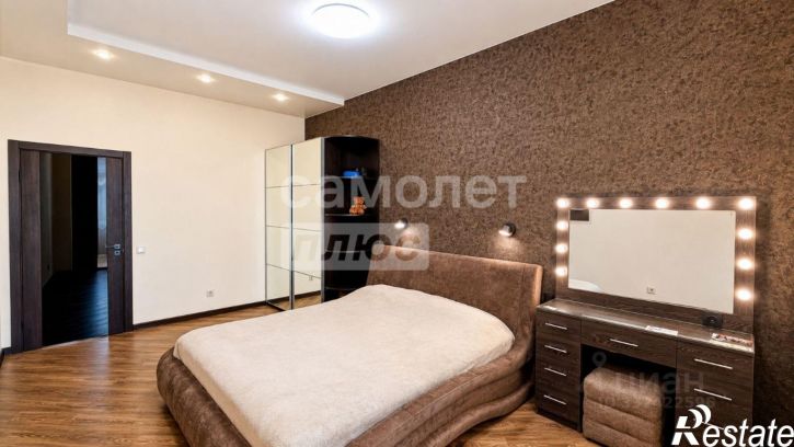 3-комн квартира ул Коммунистическая, 11,  д. 11