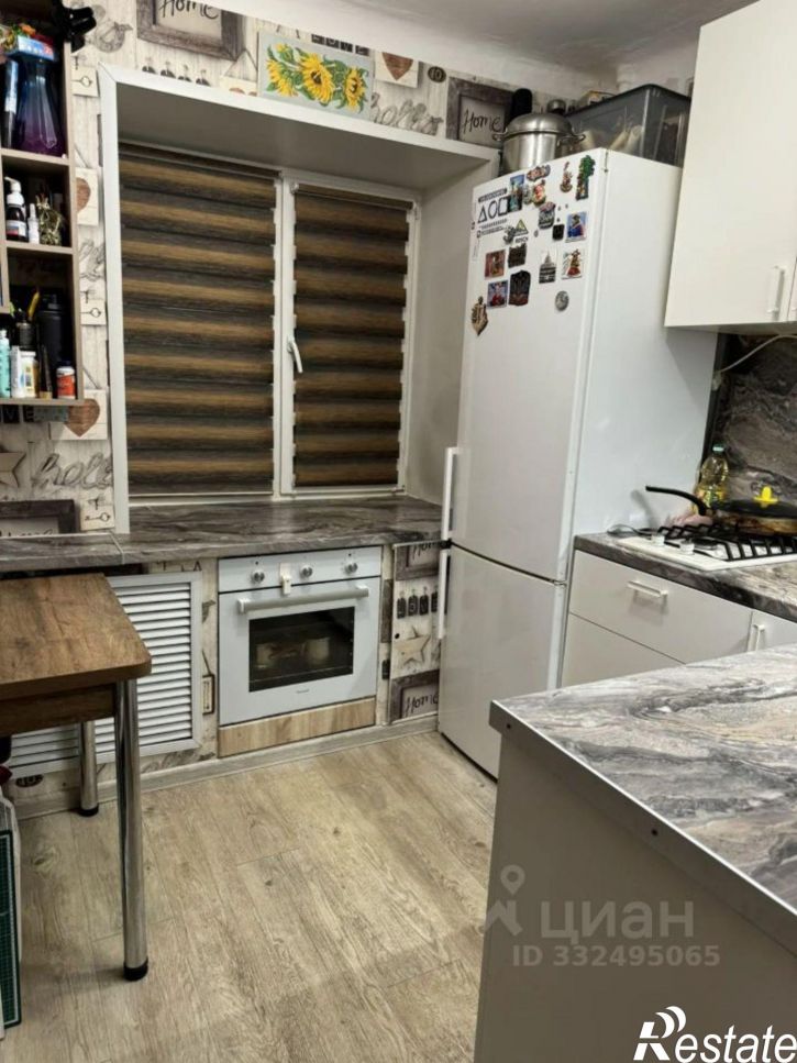 2-комн квартира пр-кт Октября, 82,  д. 82