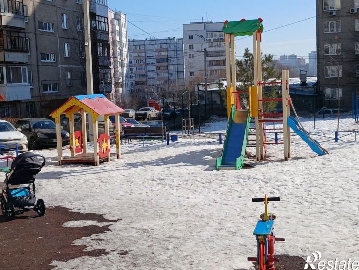 3-комн квартира ул Бессонова, 26,  д. 26