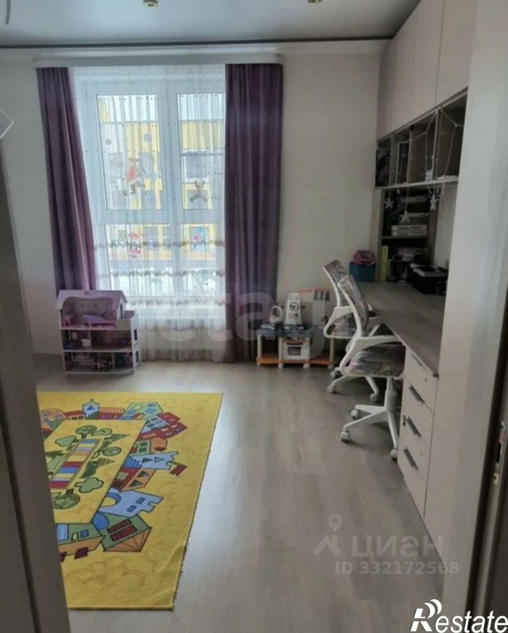 3-комн квартира Тальковая улица, 40,  д. 40