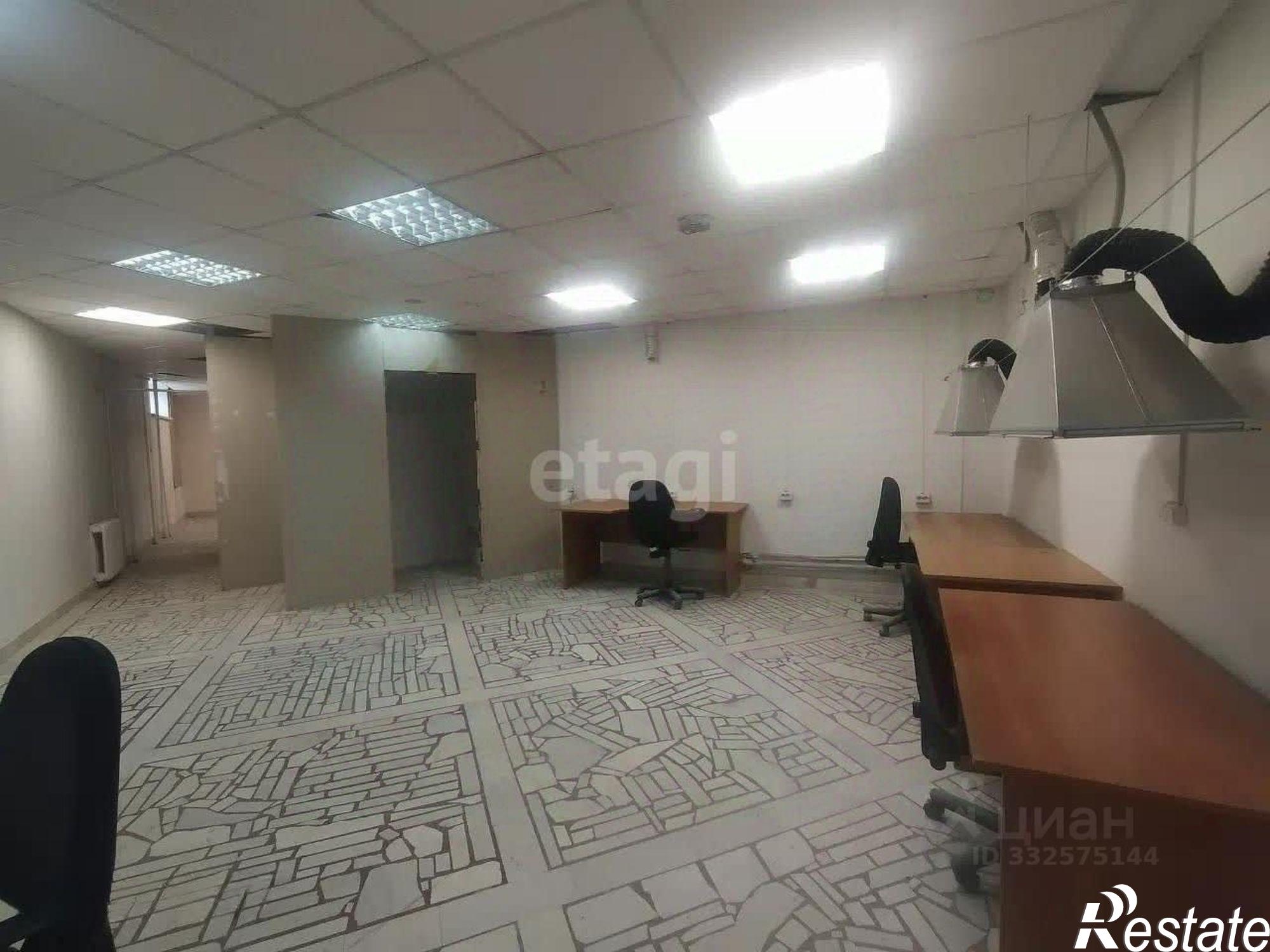 Купить офис, помещение под офис за 56 400 000 рублей на ул Революционная, 78
