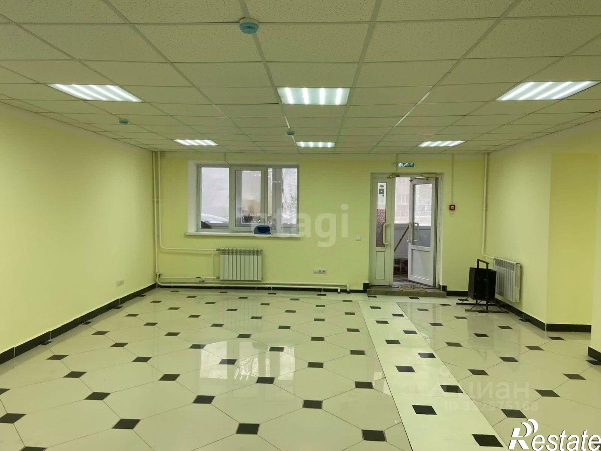 Купить офис, помещение под офис за 19 080 000 рублей на ул Революционная, 78