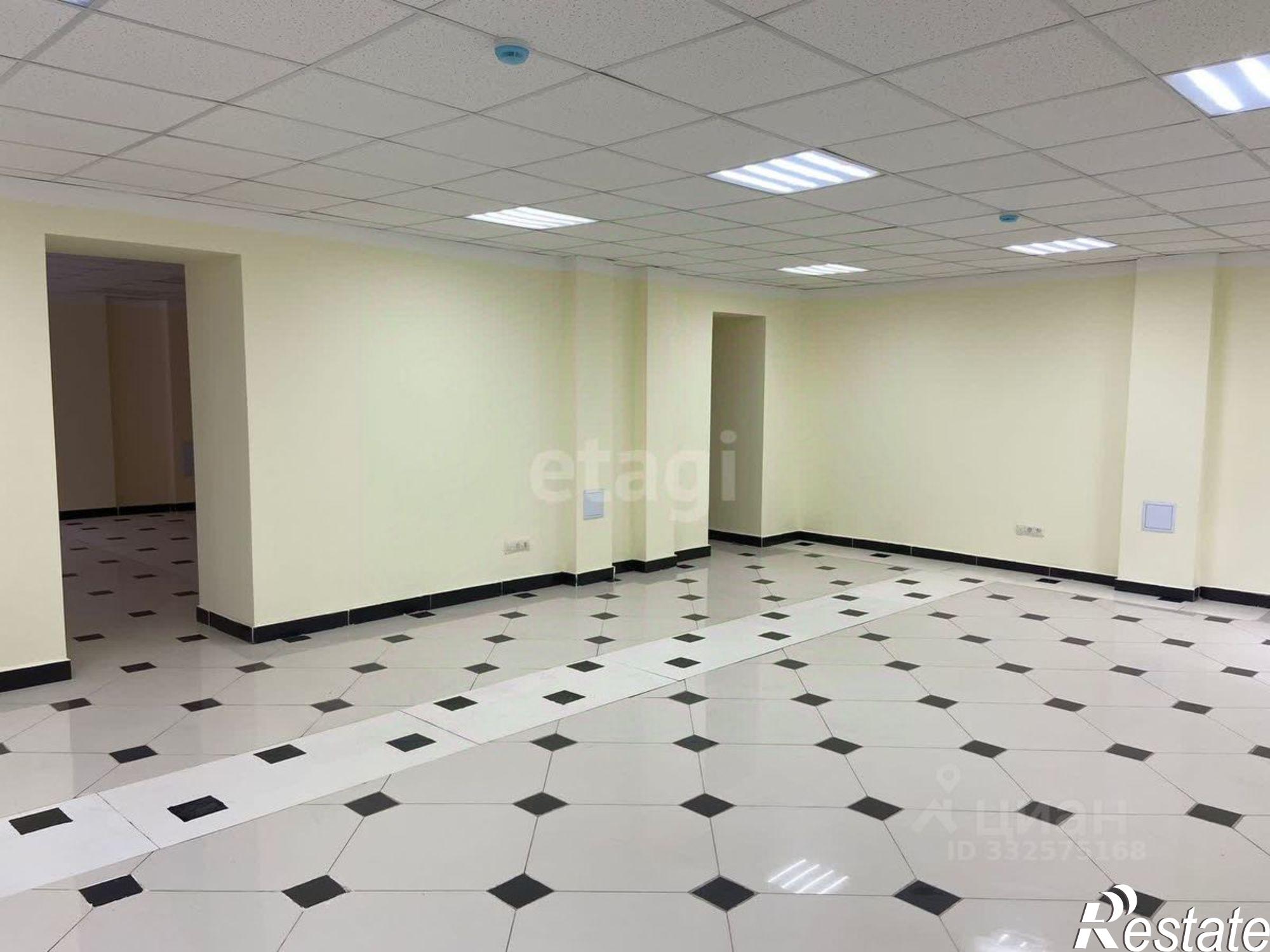 Купить офис, помещение под офис за 19 080 000 рублей на ул Революционная, 78