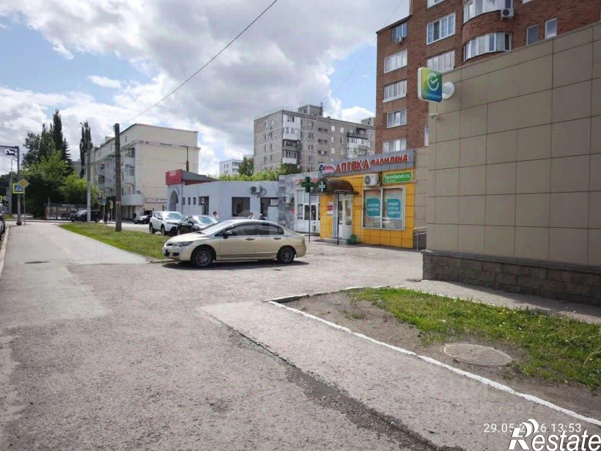 Купить торговое помещение за 29 946 000 рублей на ул Ферина, 4