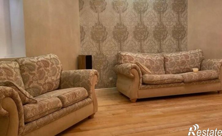 5-комн квартира ул Чернышевского, 104,  д. 104