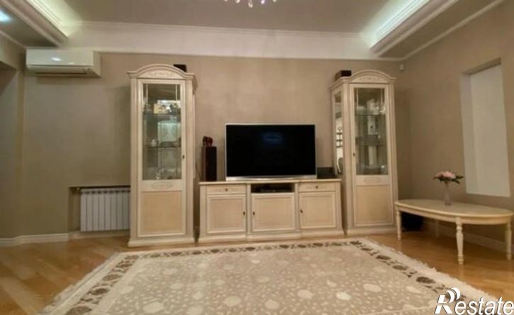 5-комн квартира ул Чернышевского, 104,  д. 104