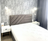 2-комн, 42кв м, этаж 25/27 ул Кирова, 130