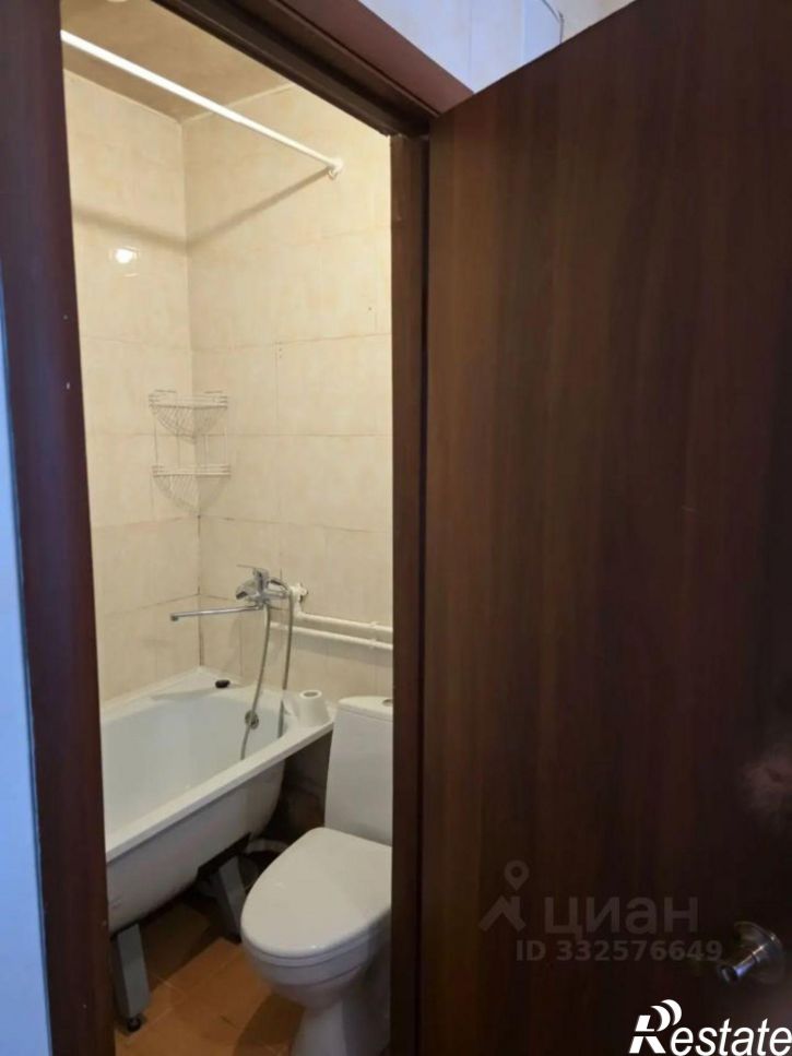 1-комн квартира пр-кт Октября, 11/1,  д. 11/1