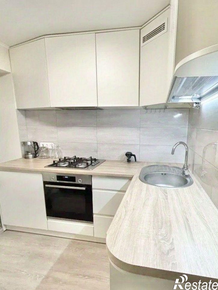 2-комн квартира пр-кт Октября, 21,  д. 21